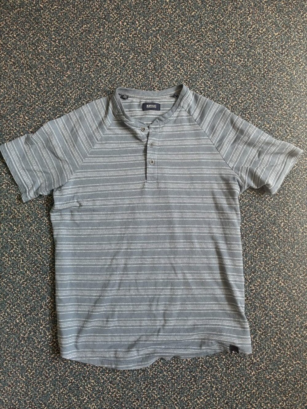 Buffalo David Bitton Mens Henley Shirt Striped Gray White Short Sleeve Size M